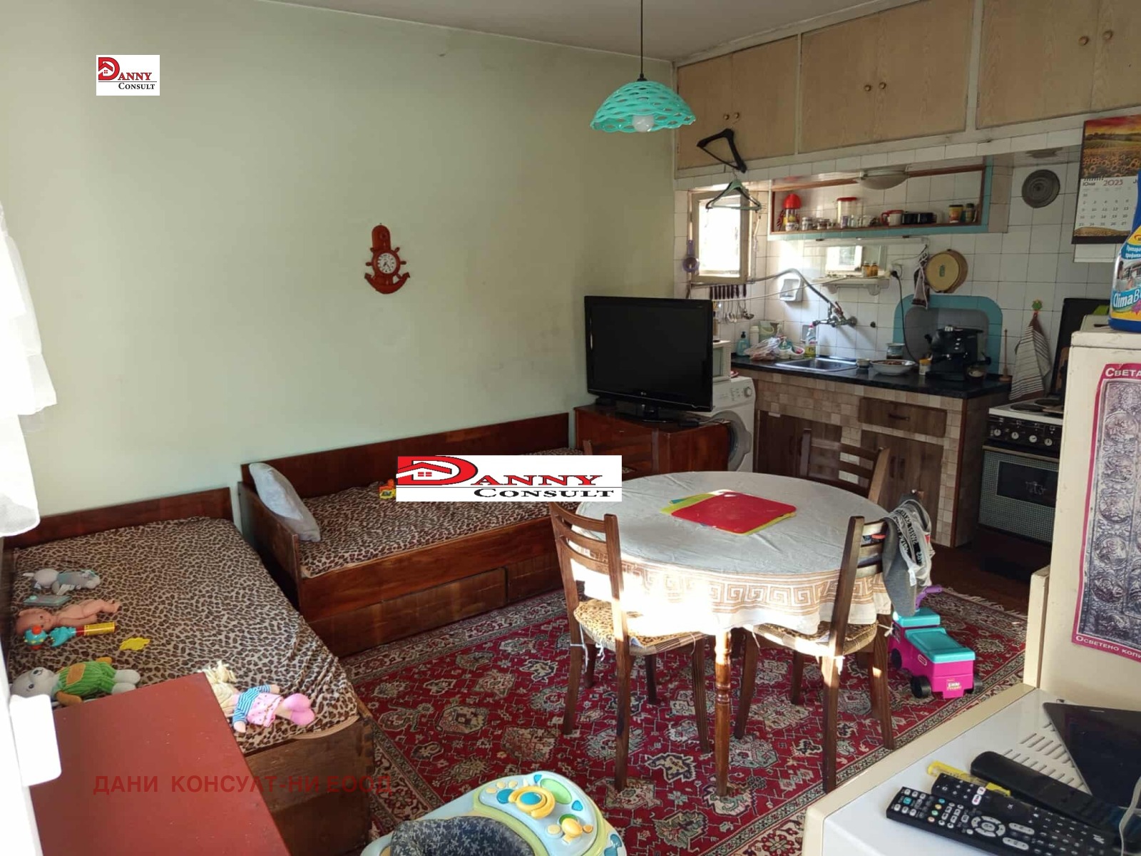Продава МНОГОСТАЕН, гр. Велико Търново, Център, снимка 2 - Апартаменти - 50878973