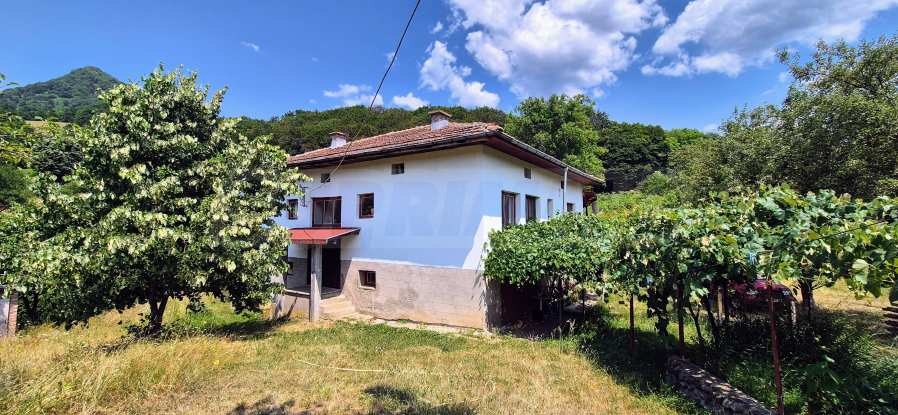 Продава КЪЩА, гр. Тетевен, област Ловеч, снимка 3 - Къщи - 50940905
