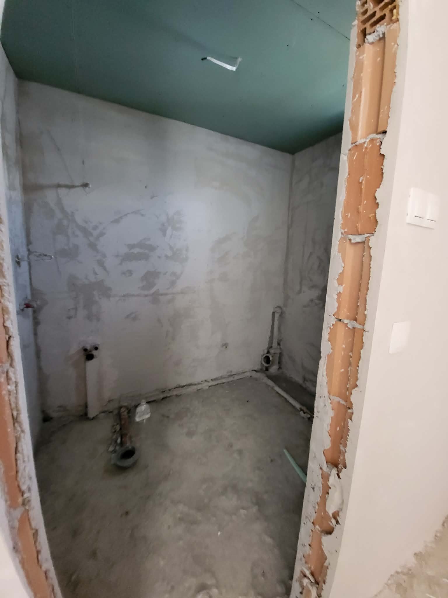 Продава КЪЩА, гр. Варна, м-т Евксиноград, снимка 13 - Къщи - 54128017