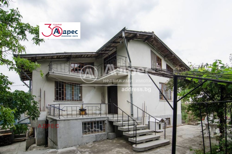 Продава  Къща, град Варна, Изгрев •  350 000 EUR • ID 75816115 — holmes.bg - [1] 