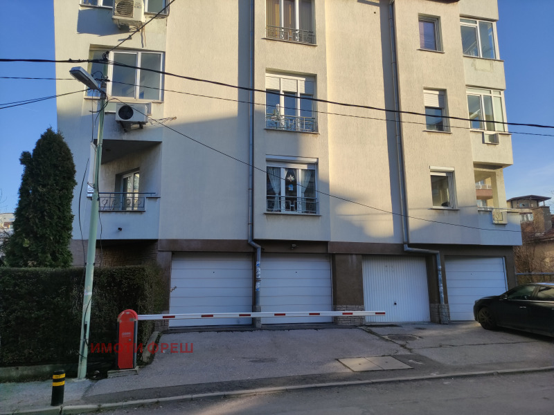 Продава 4-СТАЕН в град София, Витоша - 162 кв.м / 360 000 € » 704 098.80 лв., ИМОТИ ФРЕШ