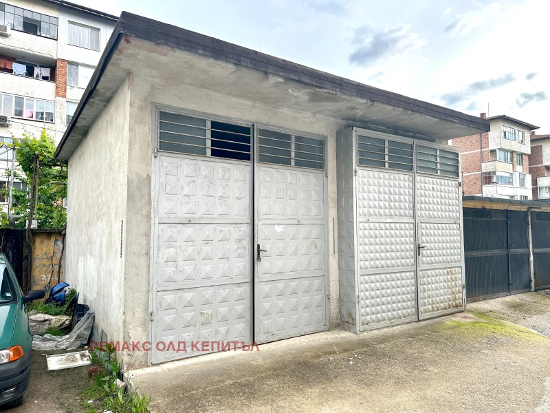 Продава ГАРАЖ в град Велико Търново, Картала - 43 кв.м / 43 000 € » 84 100.69 лв., РЕМАКС ОЛД КЕПИТЪЛ