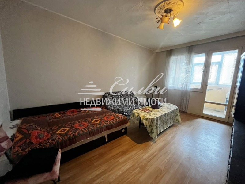 Myytävänä  Studio Šumen , Bolnitsata , 46 neliömetriä | 88527607 - kuva [2]