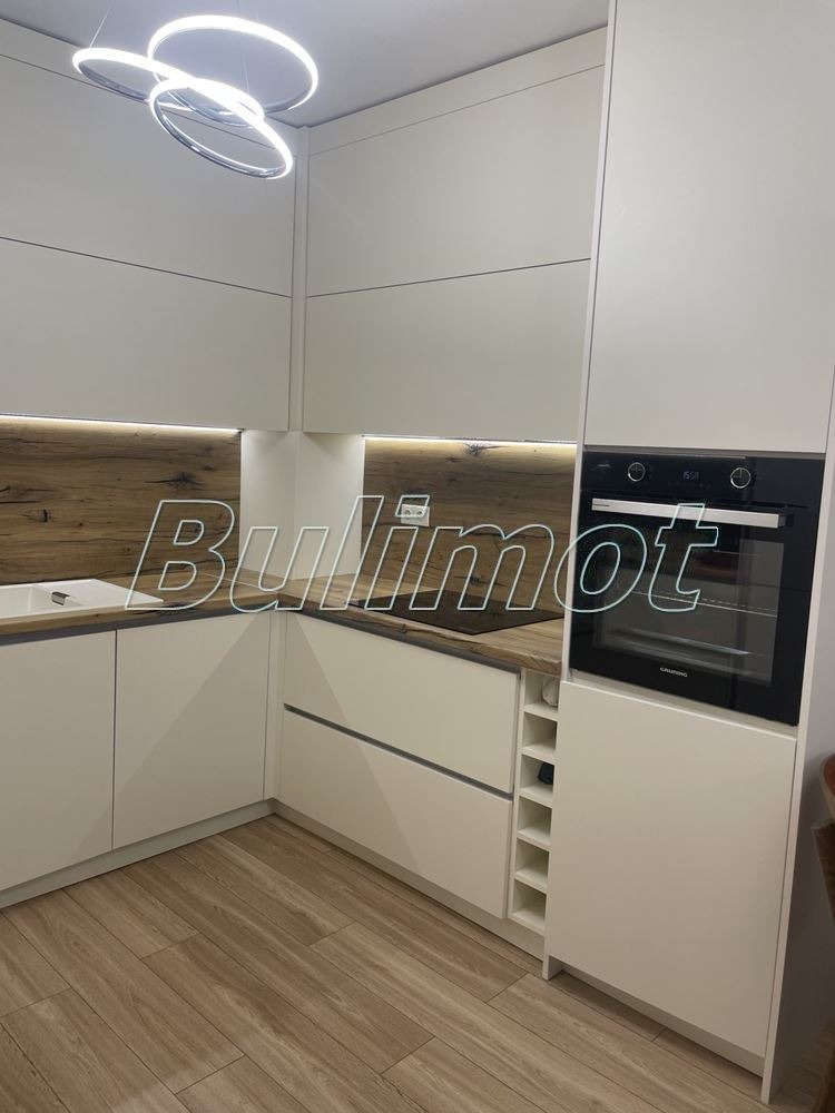 In vendita  1 camera da letto Varna , k.k. Sv.Sv. Konstantin i Elena , 70 mq | 36739821 - Immagine [5]
