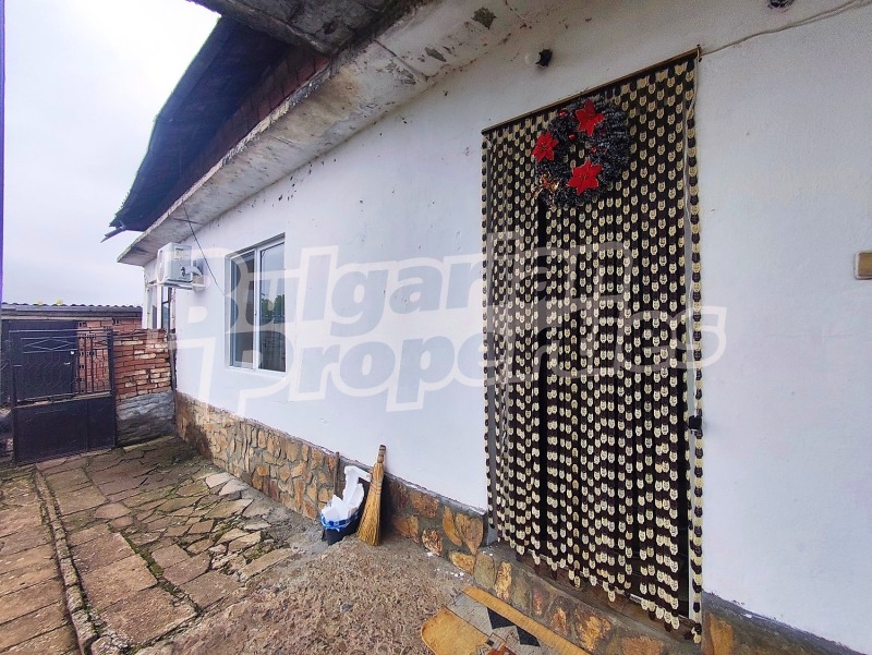 Продава КЪЩА, с. Садовец, област Плевен, снимка 8 - Къщи - 52718127