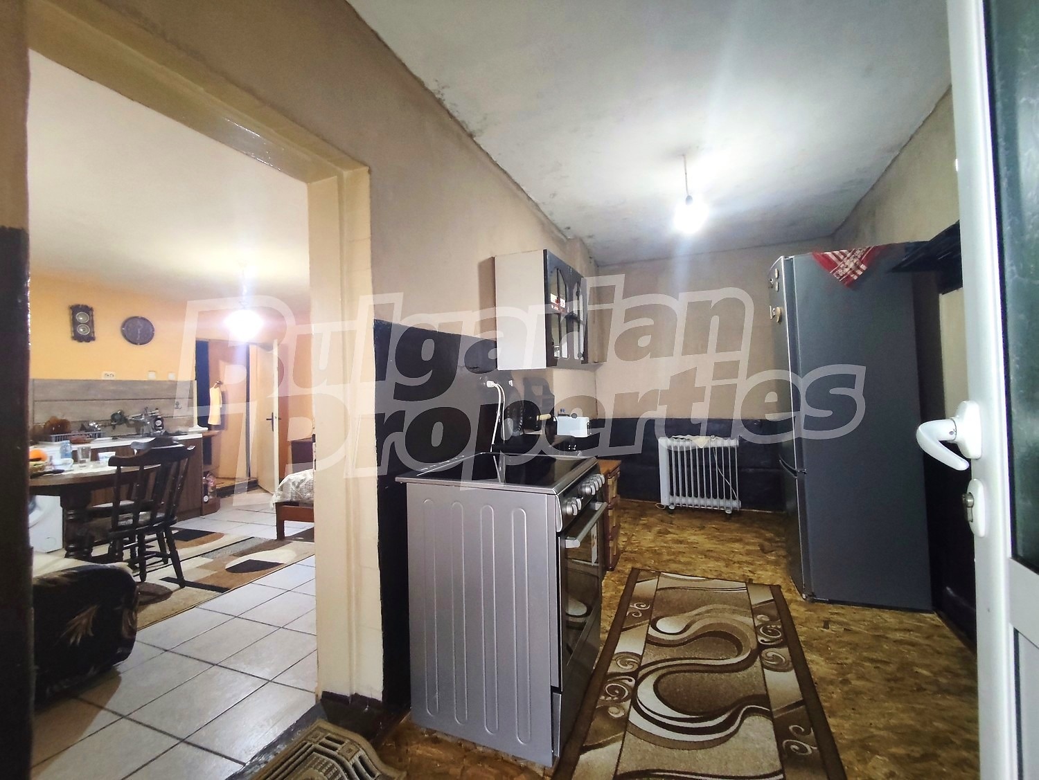 Продава КЪЩА, с. Садовец, област Плевен, снимка 2 - Къщи - 52718127