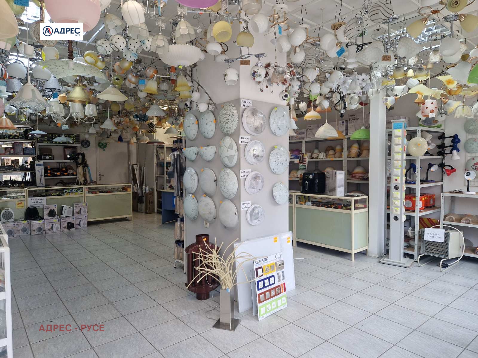 Продава МАГАЗИН, гр. Русе, Широк център, снимка 2 - Магазини - 54138610