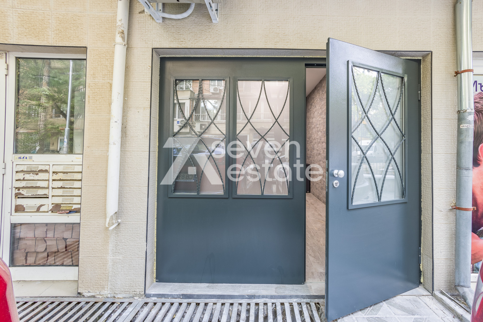 Продава МАГАЗИН, гр. София, Стрелбище, снимка 9 - Магазини - 56069509