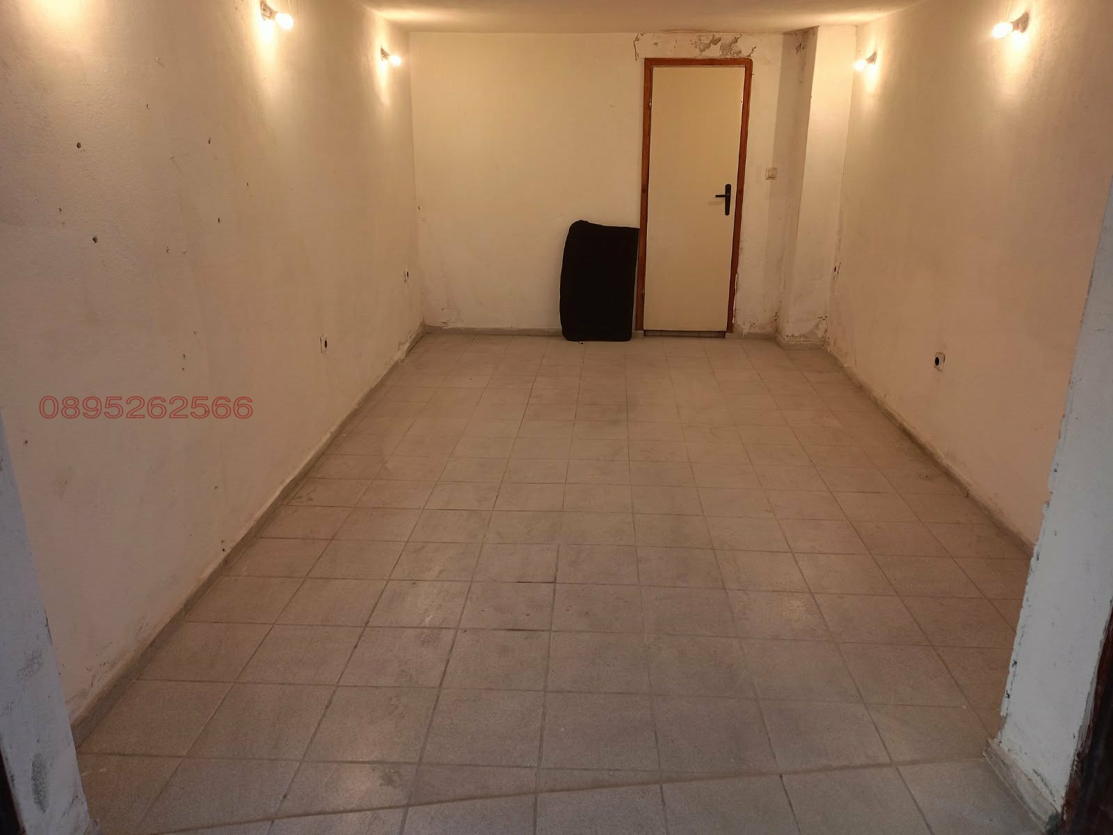 Продава ГАРАЖ, ПАРКОМЯСТО, гр. Варна, Операта