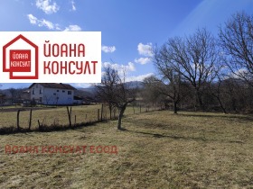 Plot Apriltsi, region Lovech 1