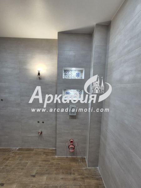 Na sprzedaż  1 sypialnia Plowdiw , Centar , 80 mkw | 61501405 - obraz [3]
