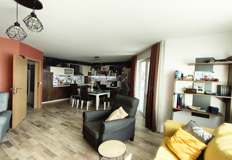 Zu verkaufen  2 Schlafzimmer Warna , Winiza , 116 qm | 70707486 - Bild [3]