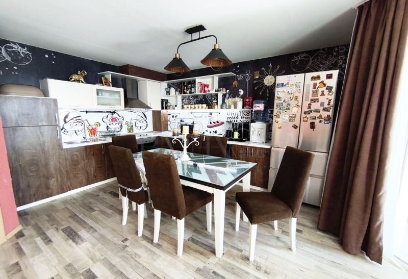 Zu verkaufen  2 Schlafzimmer Warna , Winiza , 116 qm | 70707486 - Bild [4]