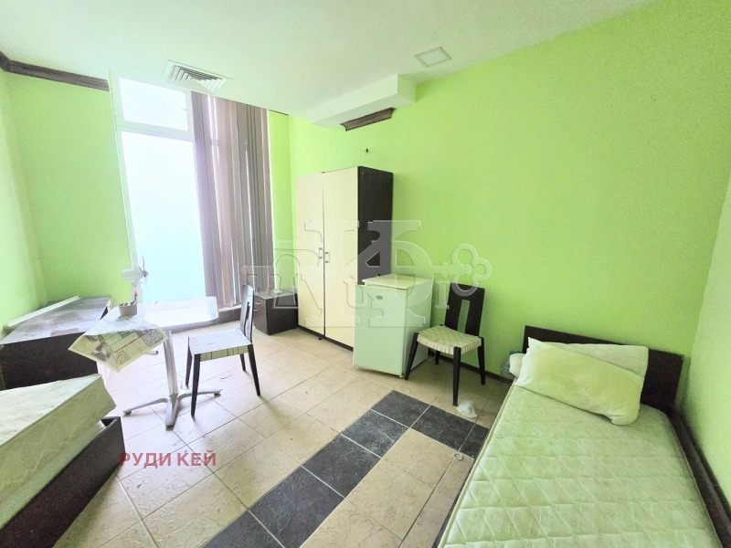 De vânzare  3+ dormitor Varna , c.c. Ciaica , 180 mp | 96118775 - imagine [17]