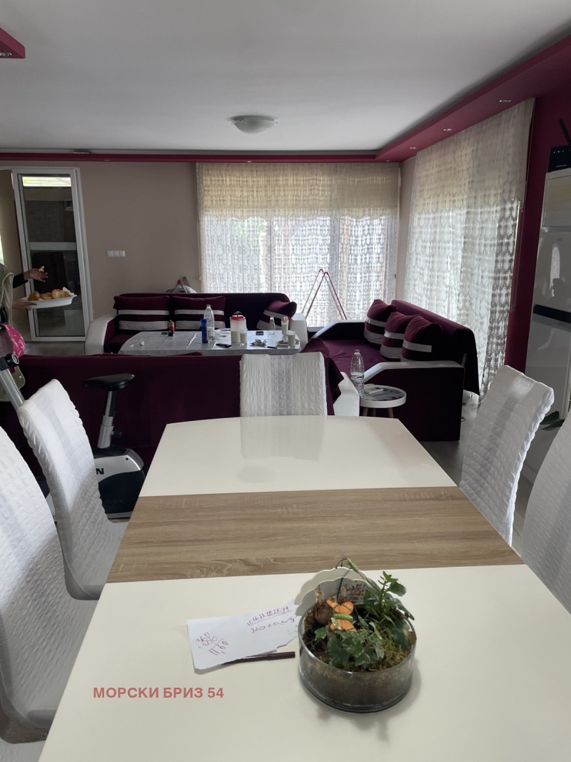 Продава  Къща област Бургас , с. Гълъбец , 236 кв.м | 25905656