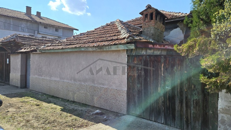 Продава КЪЩА, с. Цалапица, област Пловдив, снимка 15 - Къщи - 52120398