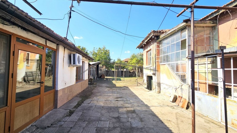 Продава КЪЩА, с. Цалапица, област Пловдив, снимка 2 - Къщи - 53312815