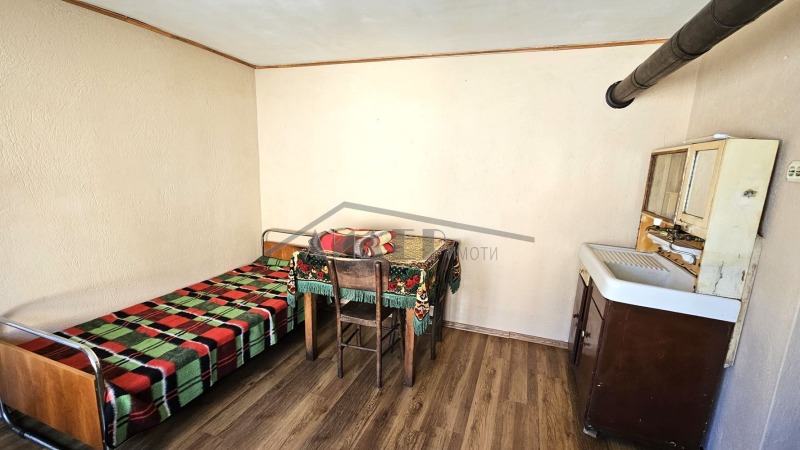 Продава КЪЩА, с. Цалапица, област Пловдив, снимка 7 - Къщи - 52120398