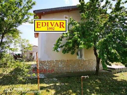 Продава КЪЩА, гр. Каварна, област Добрич, снимка 2 - Къщи - 52833822