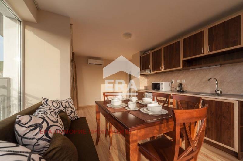 En venta  Hotel región Burgas , Sveti Vlas , 1484 metros cuadrados | 90144436 - imagen [16]