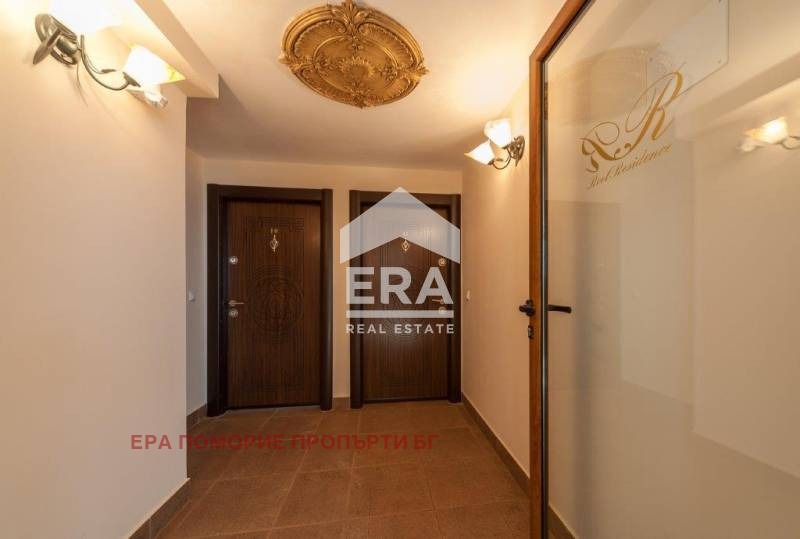 En venta  Hotel región Burgas , Sveti Vlas , 1484 metros cuadrados | 90144436 - imagen [7]