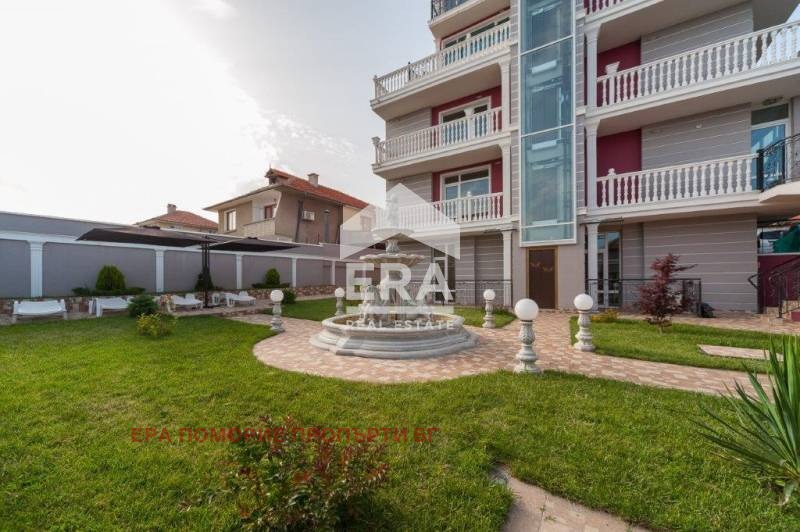 En venta  Hotel región Burgas , Sveti Vlas , 1484 metros cuadrados | 90144436 - imagen [3]