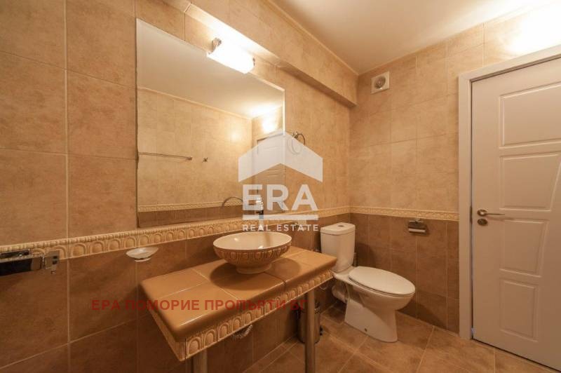En venta  Hotel región Burgas , Sveti Vlas , 1484 metros cuadrados | 90144436 - imagen [8]