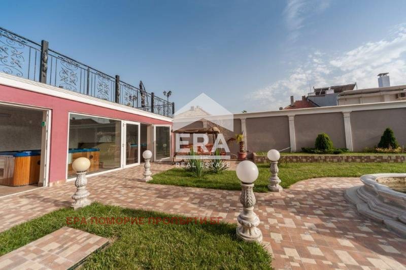 En venta  Hotel región Burgas , Sveti Vlas , 1484 metros cuadrados | 90144436 - imagen [6]