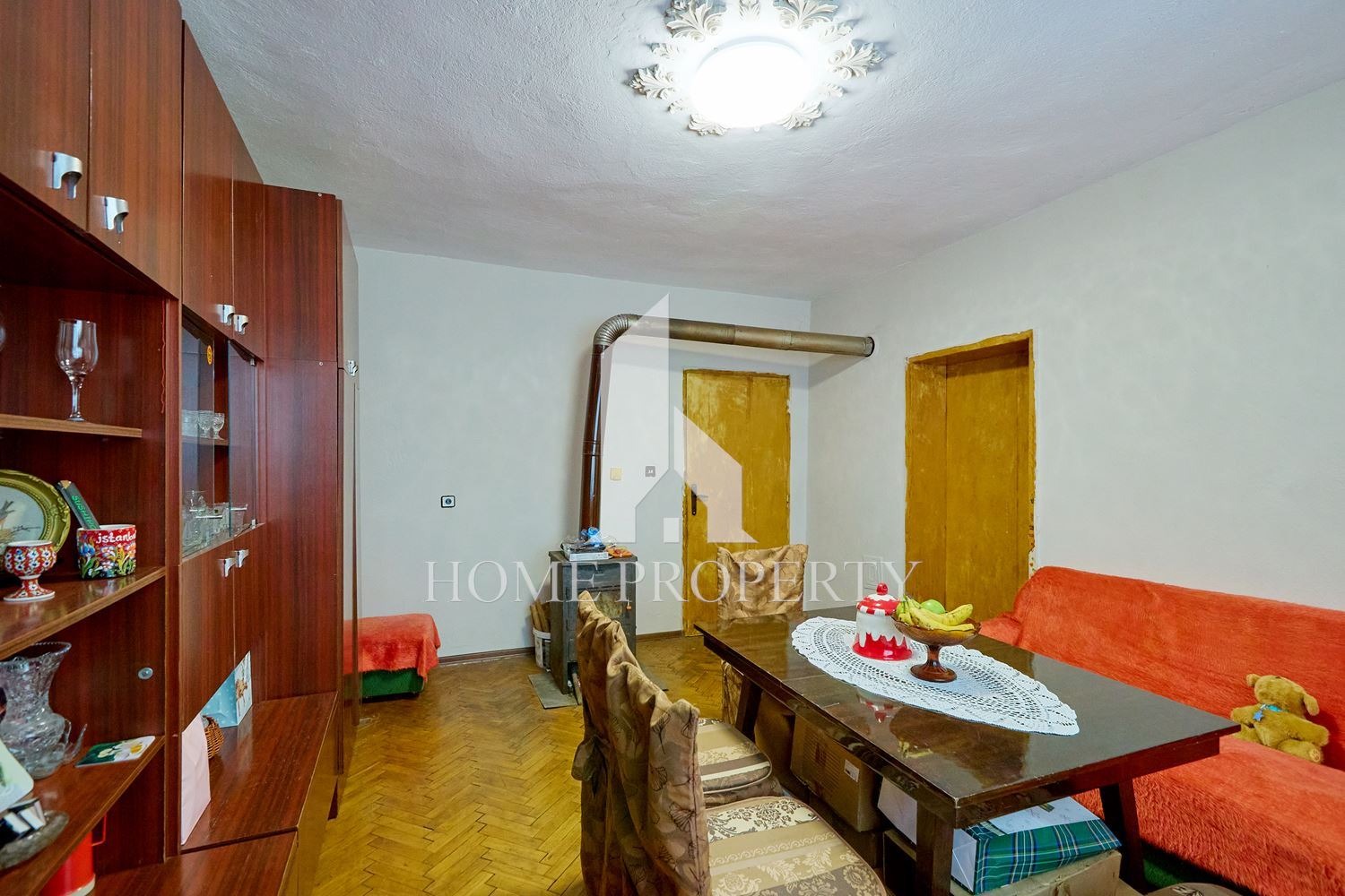 Продава КЪЩА, с. Петърч, област София област, снимка 2 - Къщи - 54395789