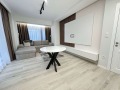 Продава 3-СТАЕН, град Варна, ВИНС-Червен площад • по договаряне • 59479580 — Holmes.bg