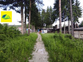 Продажба на имоти в гр. Батак, област Пазарджик - изображение 1 