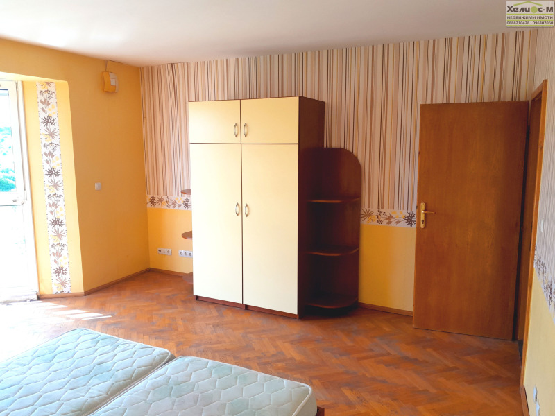Продава  3-стаен град Монтана , Жерави , 150 кв.м | 13015462 - изображение [9]