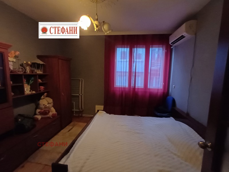 Продава  4-стаен град Русе , Дружба 2 , 127 кв.м | 49209322 - изображение [9]