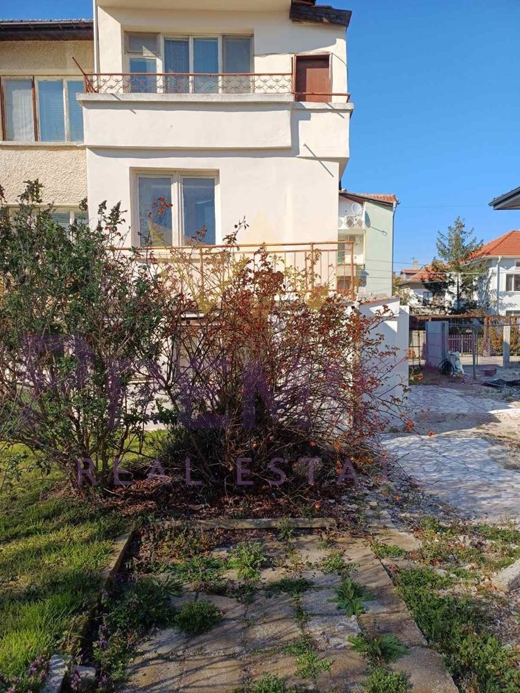 Te koop  Huis regio Boergas , Tsjernomorets , 210 m² | 37072011