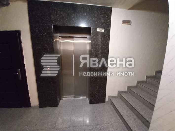 Продава ГАРАЖ, ПАРКОМЯСТО, гр. Пловдив, Тракия, снимка 4 - Гаражи и паркоместа - 53729950