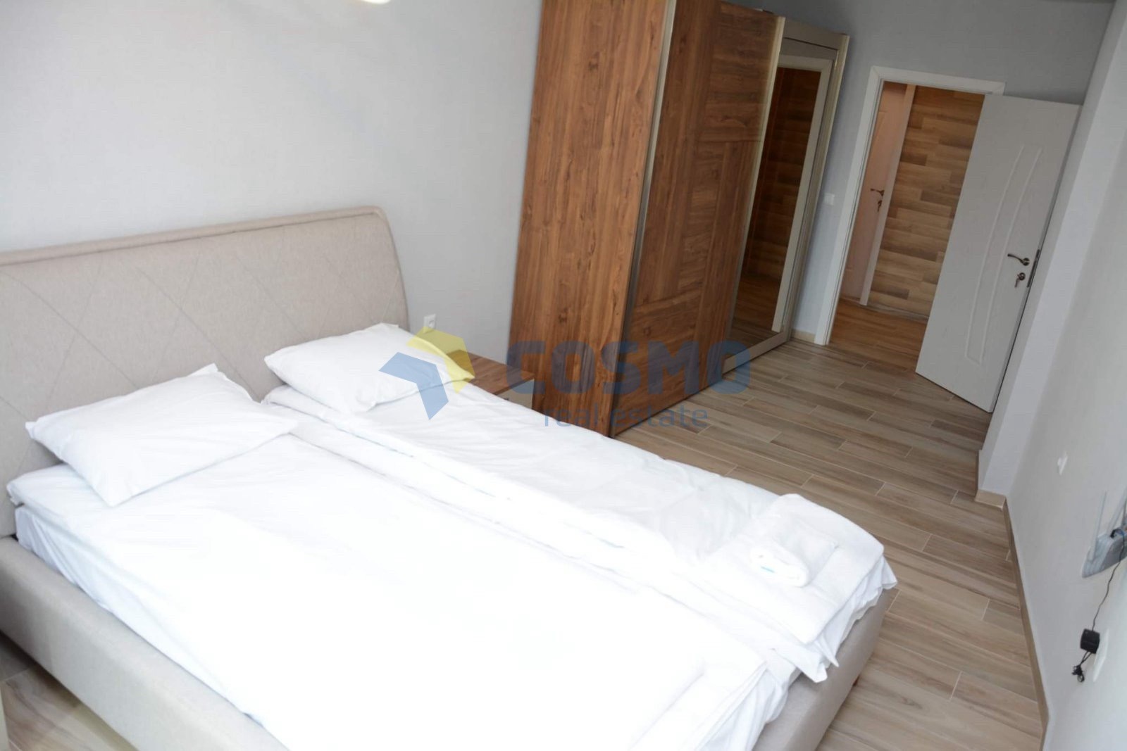 Продава 2-СТАЕН, гр. Бургас, Славейков, снимка 3 - Апартаменти - 55887602
