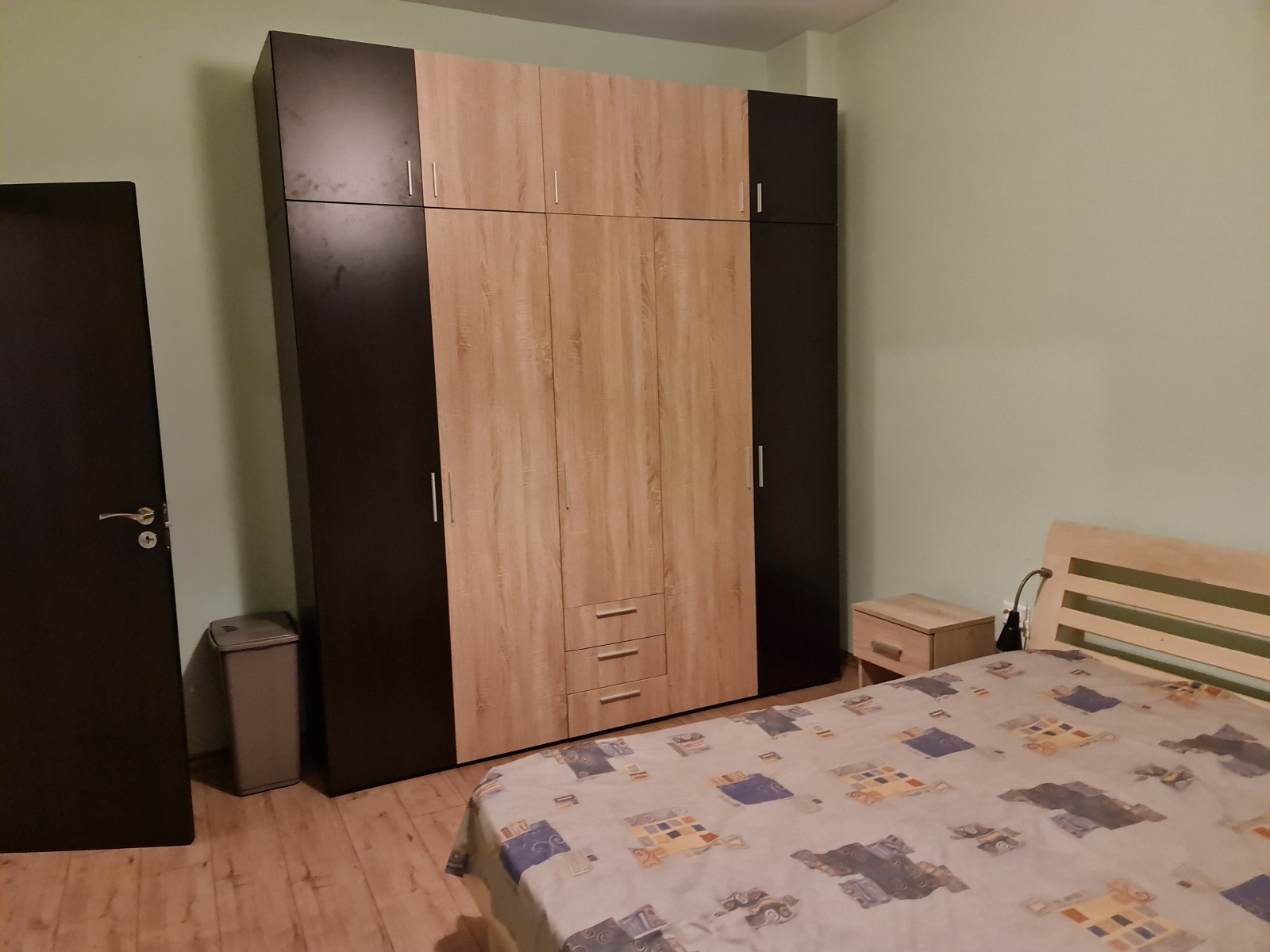 Продава 3-СТАЕН, гр. София, Център, снимка 6 - Апартаменти - 55609184