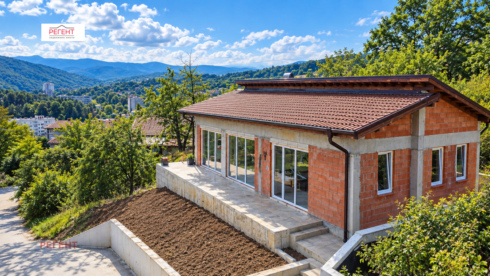 Продава КЪЩА, гр. Габрово, Център
