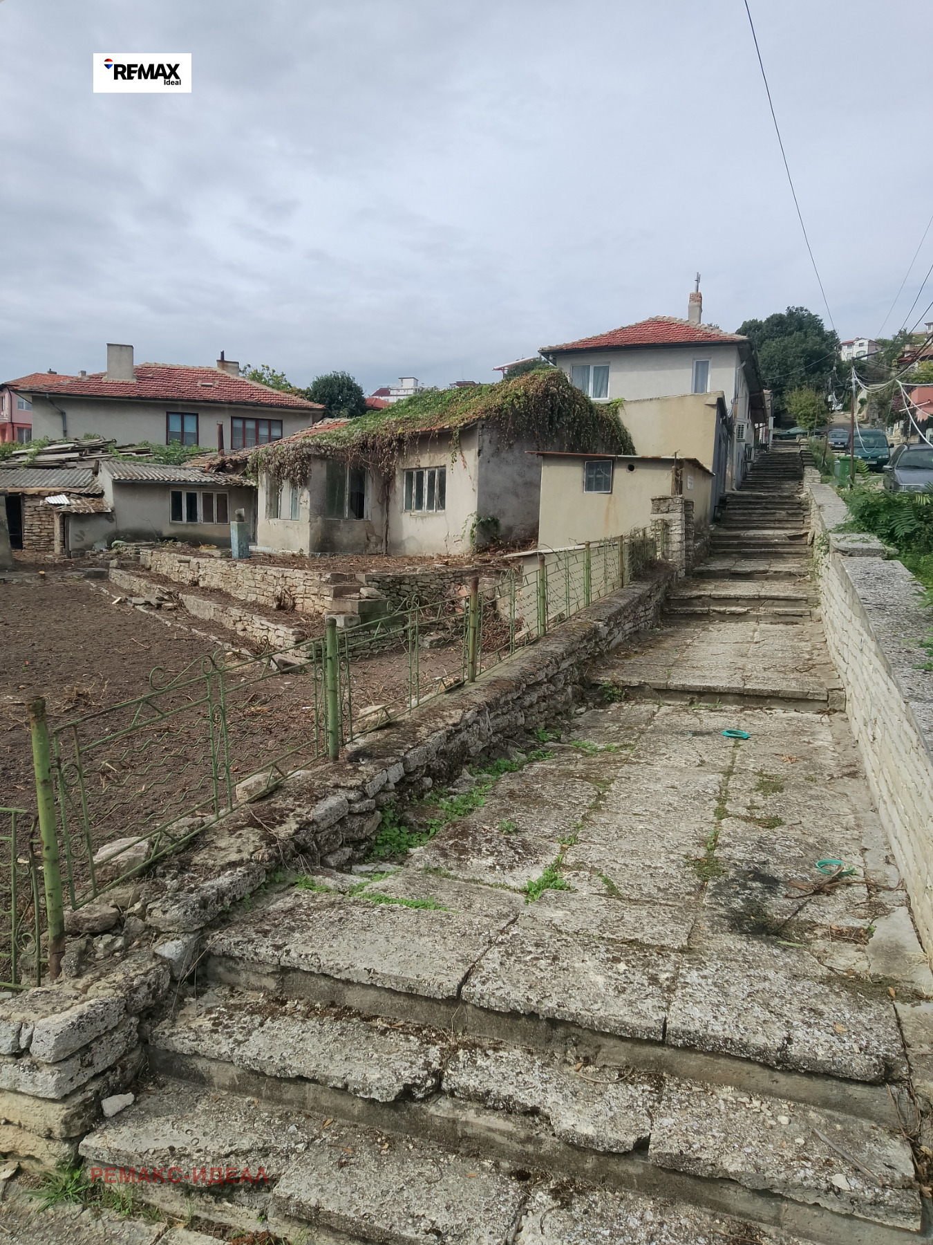 Продава КЪЩА, гр. Балчик, област Добрич, снимка 10 - Къщи - 56221535