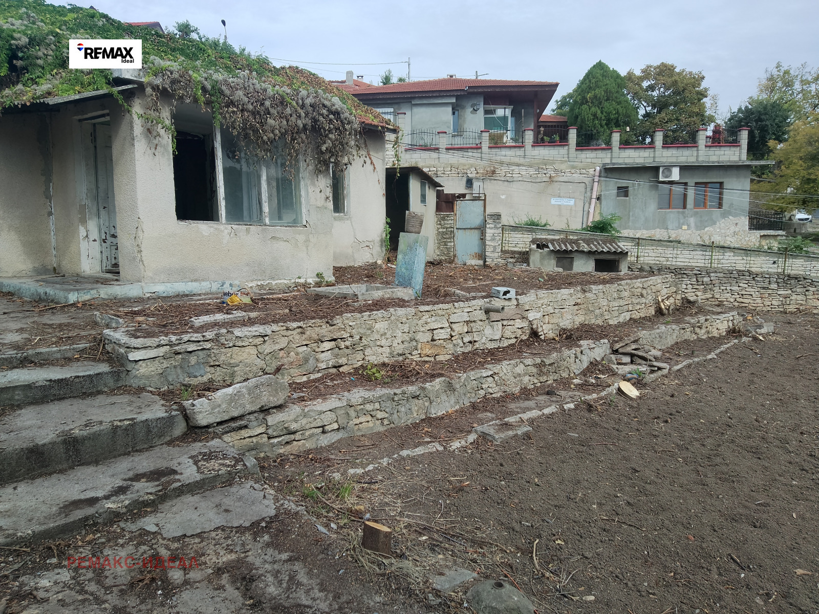 Продава КЪЩА, гр. Балчик, област Добрич, снимка 7 - Къщи - 56221535