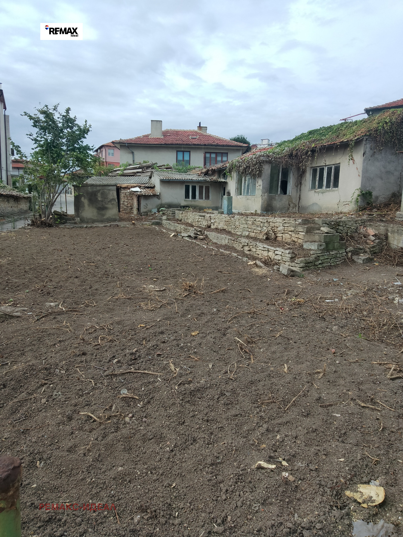 Продава КЪЩА, гр. Балчик, област Добрич, снимка 3 - Къщи - 56221535