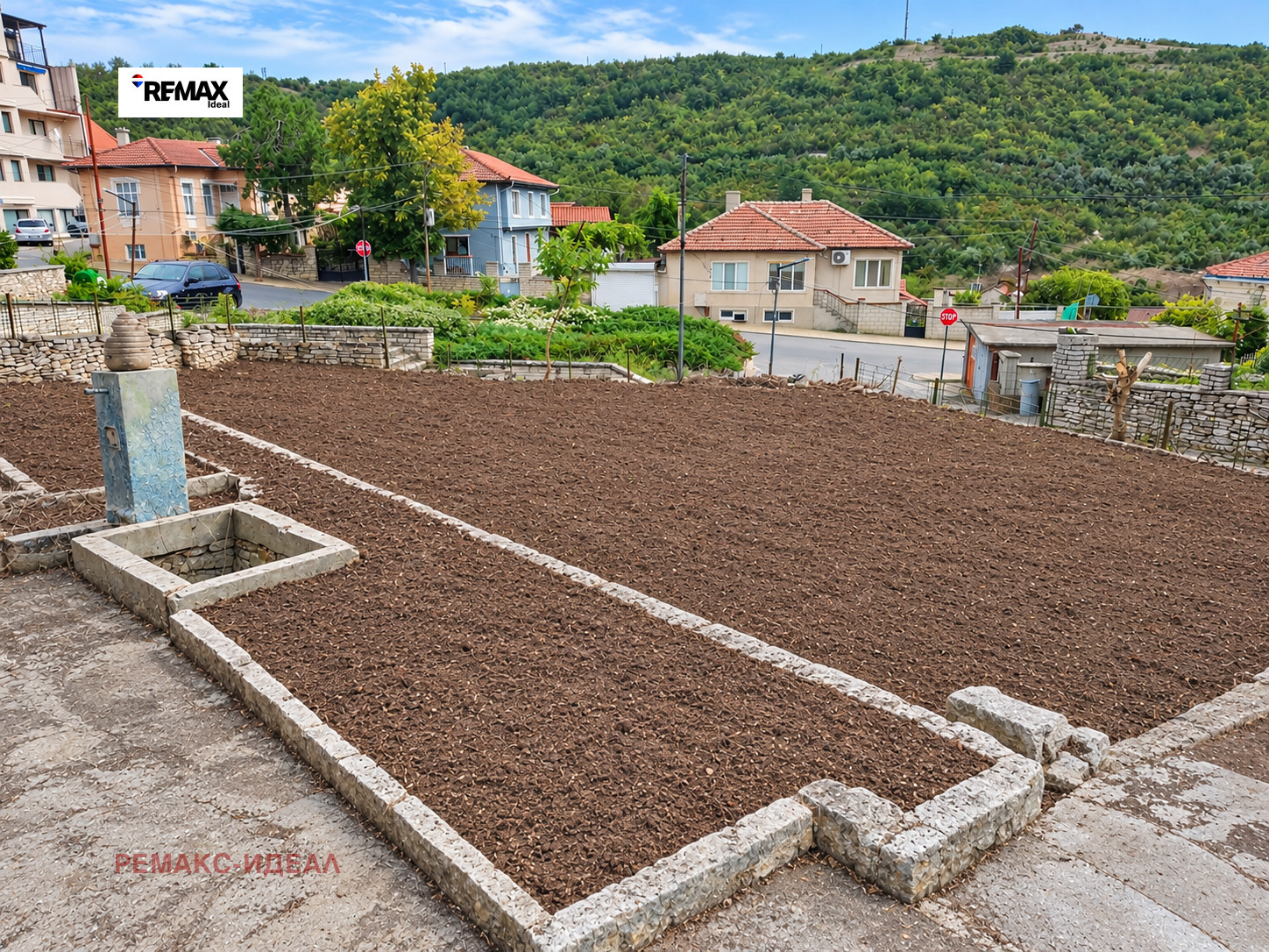 Продава КЪЩА, гр. Балчик, област Добрич