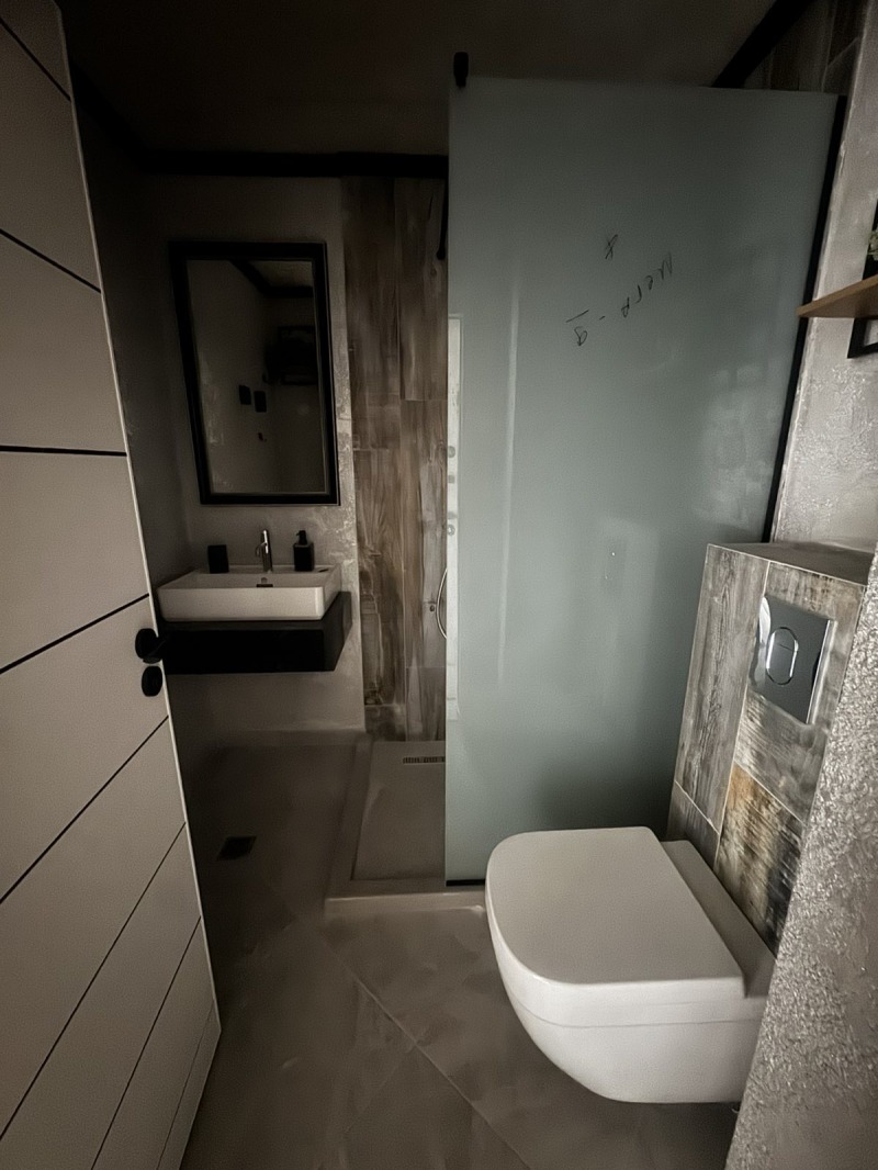 Продава 3-СТАЕН, гр. Велико Търново, Колю Фичето, снимка 8 - Апартаменти - 53371496