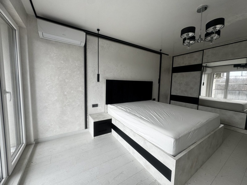 Продава 3-СТАЕН, гр. Велико Търново, Колю Фичето, снимка 4 - Апартаменти - 53371496