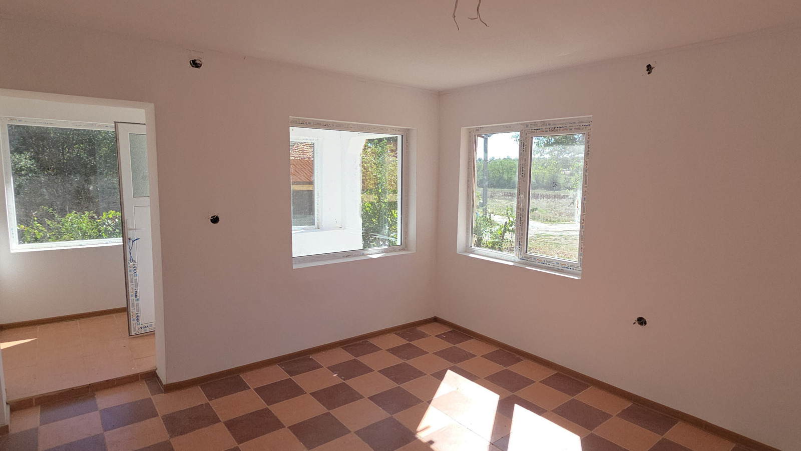 Продава КЪЩА, гр. Вълчи дол, област Варна, снимка 13 - Къщи - 54227226