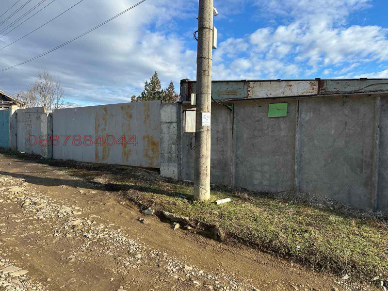 Продава ПРОМ. ПОМЕЩЕНИЕ в град Враца, м-т Водни градини - 950 кв.м / 44 000 € » 86 056.52 лв.