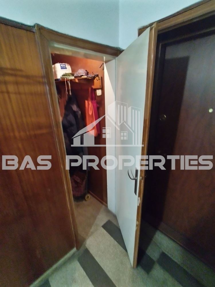 Продава 3-СТАЕН, гр. София, Гео Милев, снимка 15 - Апартаменти - 55576125