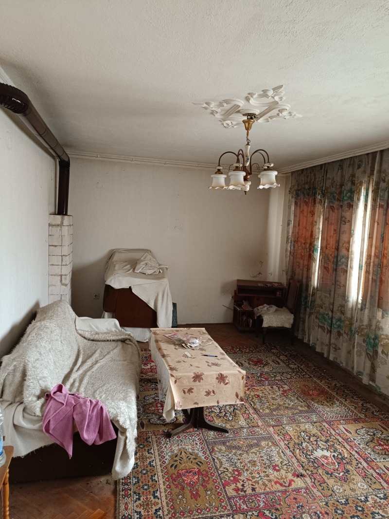De vânzare  Etajul casei regiunea Sliven , Nova Zagora , 180 mp | 49772865 - imagine [4]