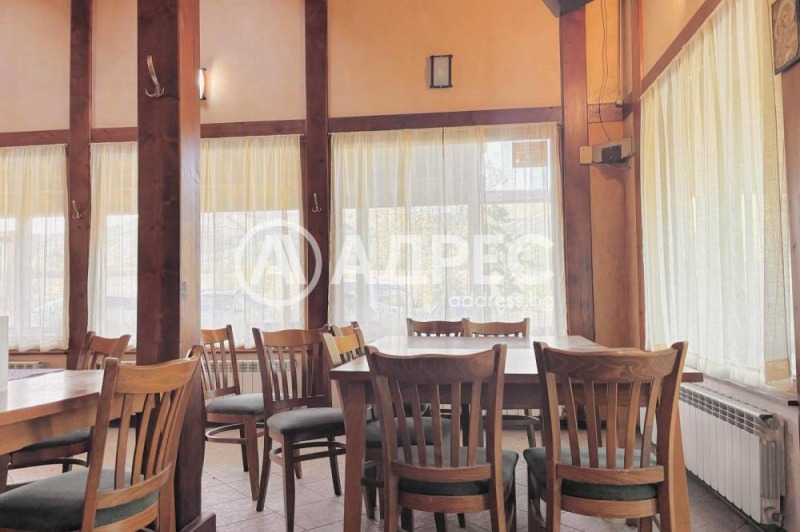 En venta  Hotel región Sofia , Pravets , 1040 metros cuadrados | 38680015 - imagen [5]