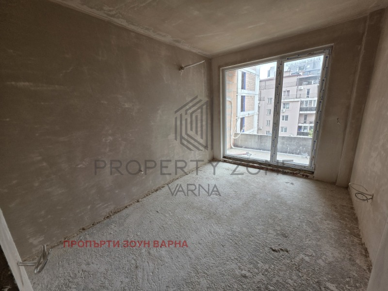 De vânzare  1 dormitor Varna , Levsci 1 , 72 mp | 20868405 - imagine [3]